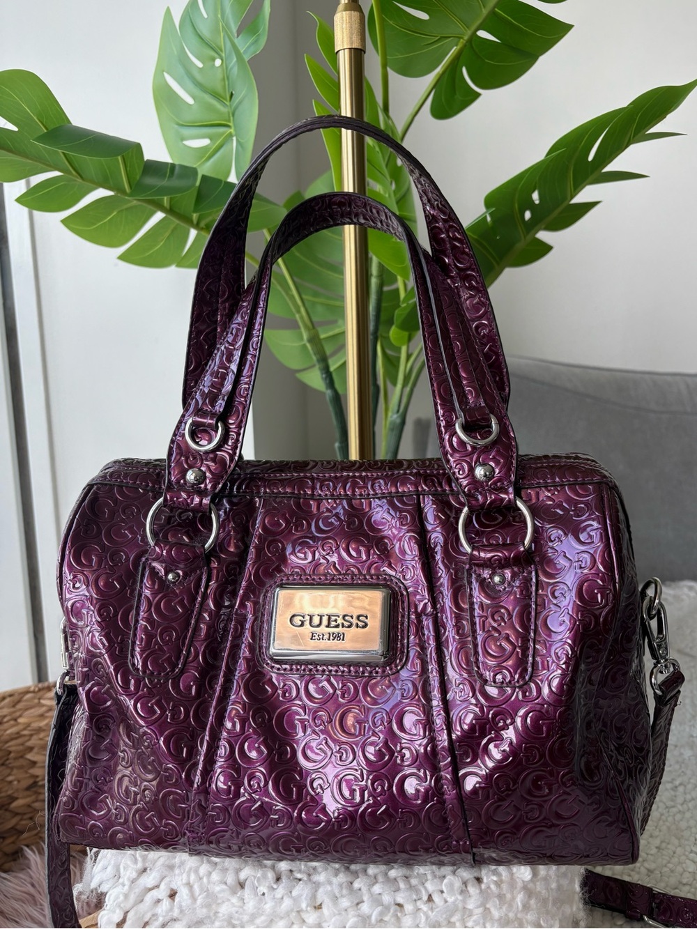 Vintage Y2K GUESS Plum Embossed G Monogram Bowler Satchel Shoulder Bag Purse